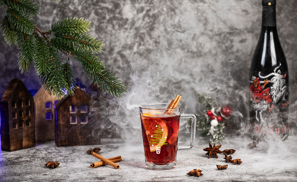 Dubbeglastässel mit Dekor Tannenbaum